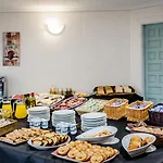 Surfances Hotel 3*