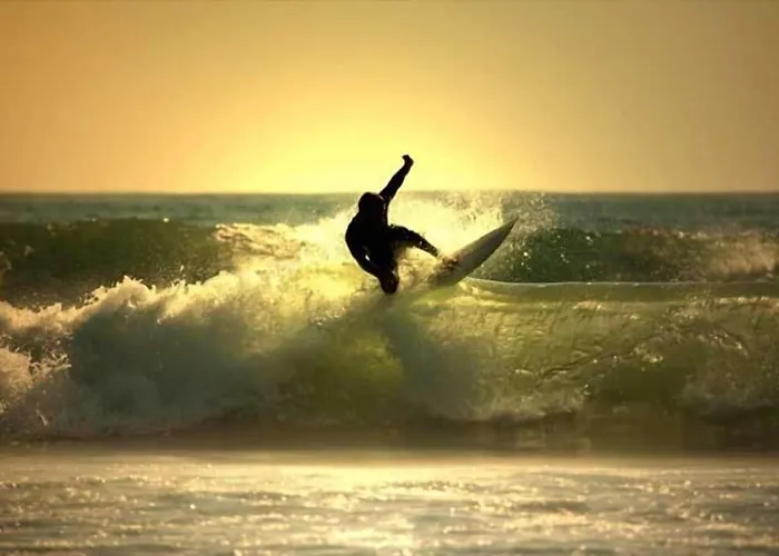 Surfances 3* Suances